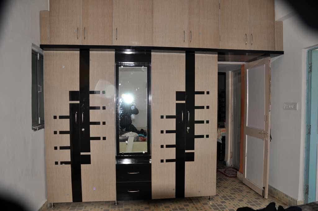 Modular Wardrobes Designer in Hinjewadi